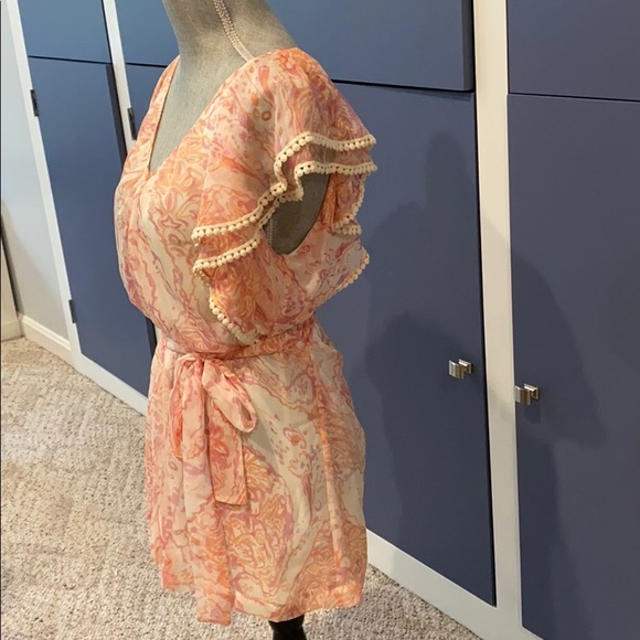 3/$25 👗Pretty pink/peach top (maternity approved) - Picture 5 of 8